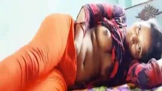 Horny Virgin Indian Girl Rubbing Her Body Parts On Live Call