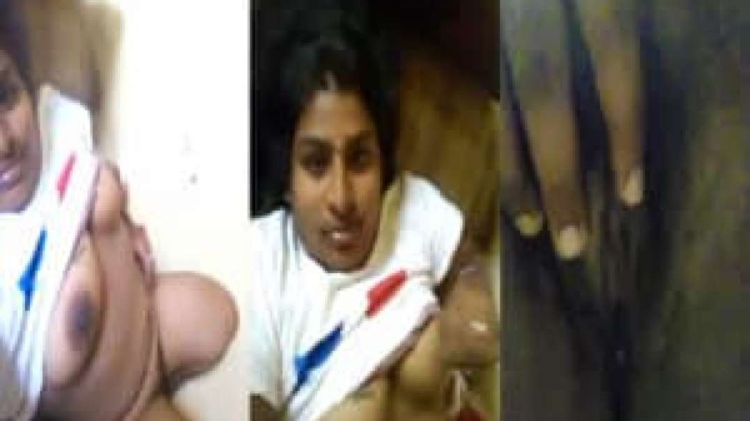 Horny Desi Mature Wife Revealing Her Body Parts On Cam