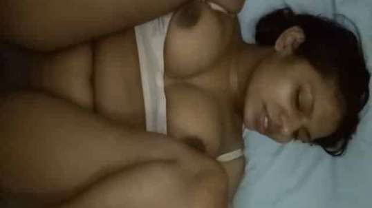 Desi Bhabhi Creampied Sex With Her Husband’s Bro
