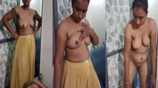 Indian Wife Nude MMS Video