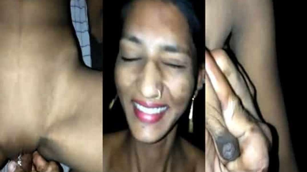 Skinny Desi Bhabhi Fucking By Her Neighbor At Night Time