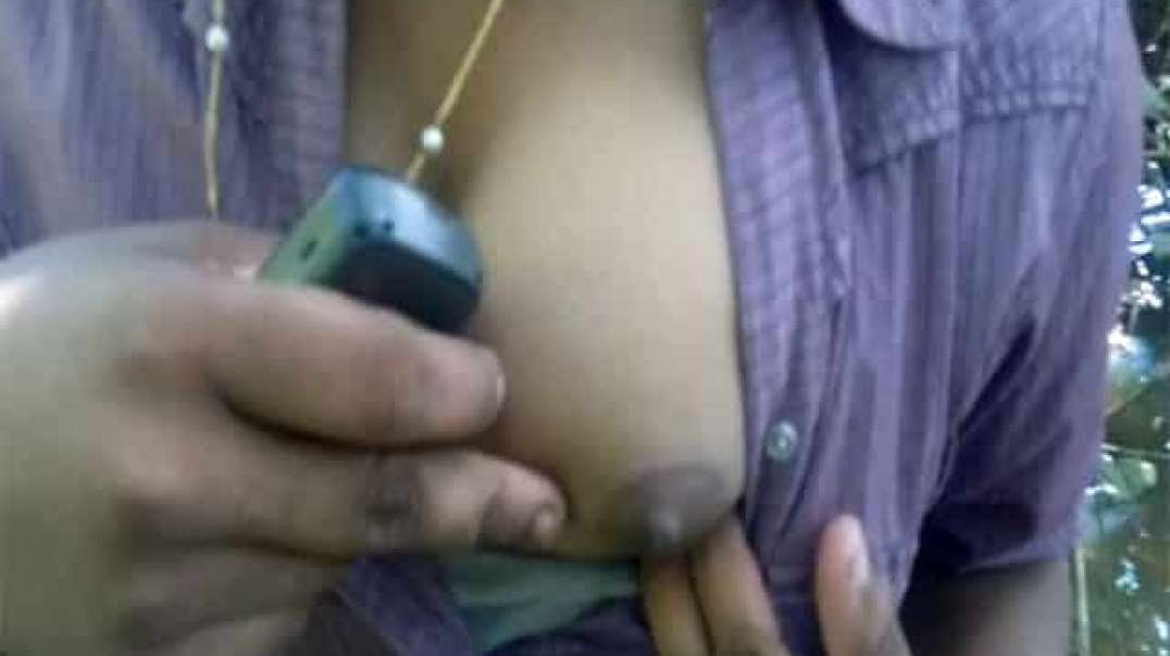 Tamil Teen Boob Show In The Putdoors MMS