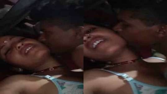 Village Bhabhi Fucking Selfie Video Looks Hot