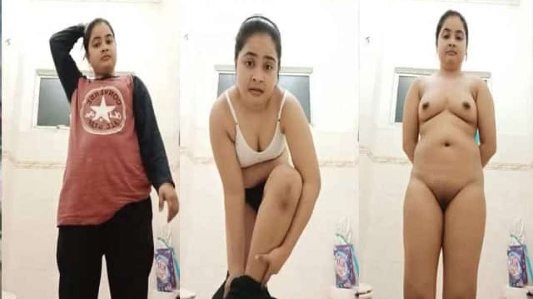 Beautiful Cute Paki Girl Showing Her Chubby Nude Body