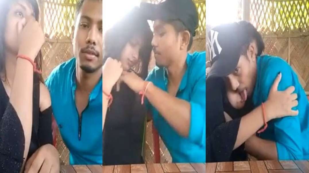 Indian Teen Girlfriend Gets Naughtier With Her Boyfriend