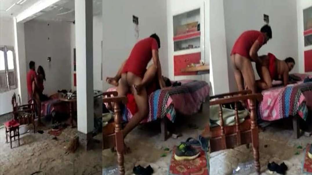 Desi Slut XXX Sex With Young Guys