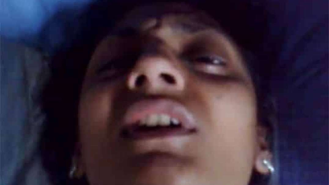 Horny Virgin Girlfriend’s Hot Indian XXX MMS