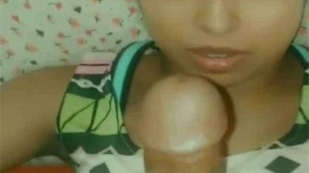 Sexy Girl Blowjob Sex MMS Video