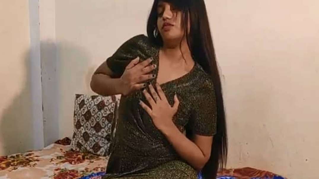 Sexy Indian Girl Striptease Show Video