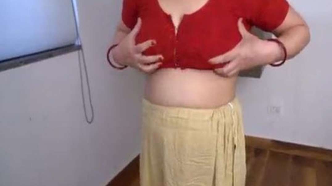 Indian Bhabhi Fuck In Hotel Room By Her Customer
