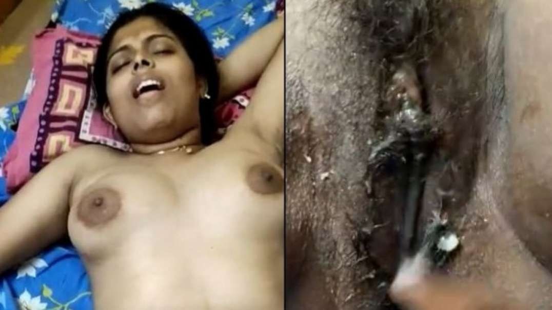 Indian Bhabhi Pussy Fingering By Lover