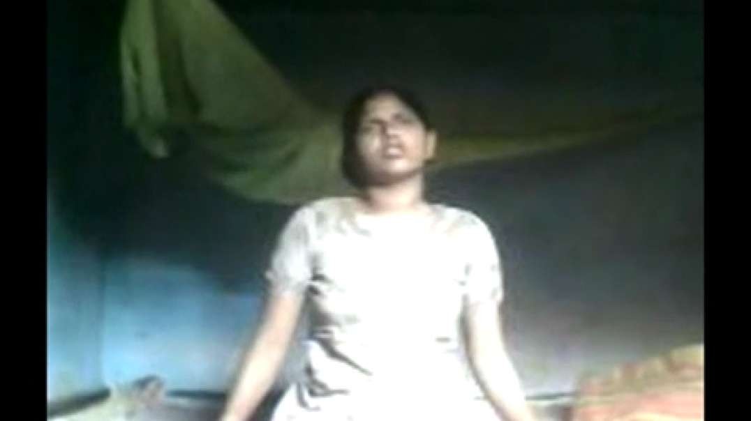 Desi Village Bhabhi First Time Fucked
