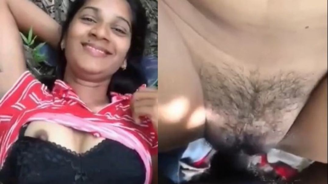 Beautiful Desi Girl Fucking Outdoor Sex MMS