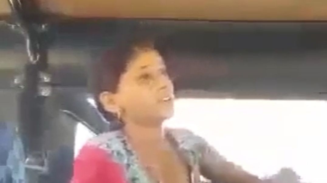 Vhabi ko car me choda