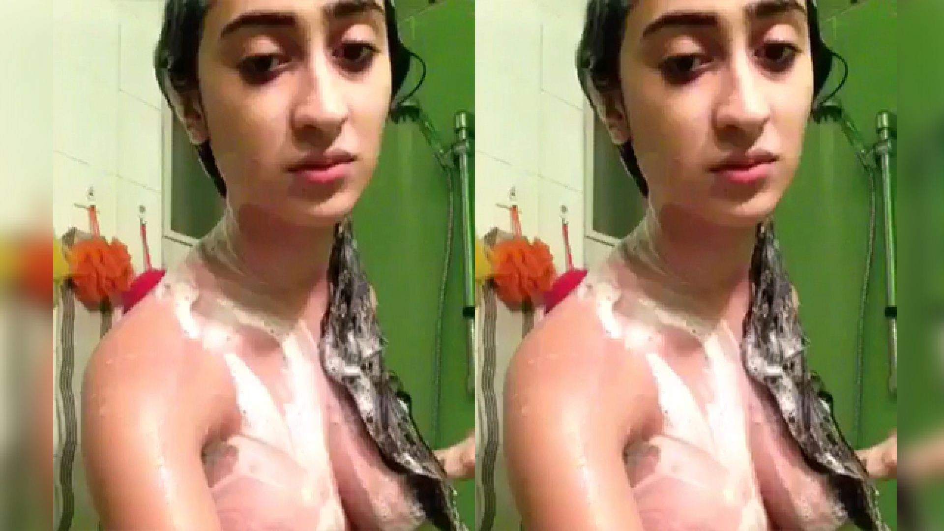 Maal in bathroom nude video
