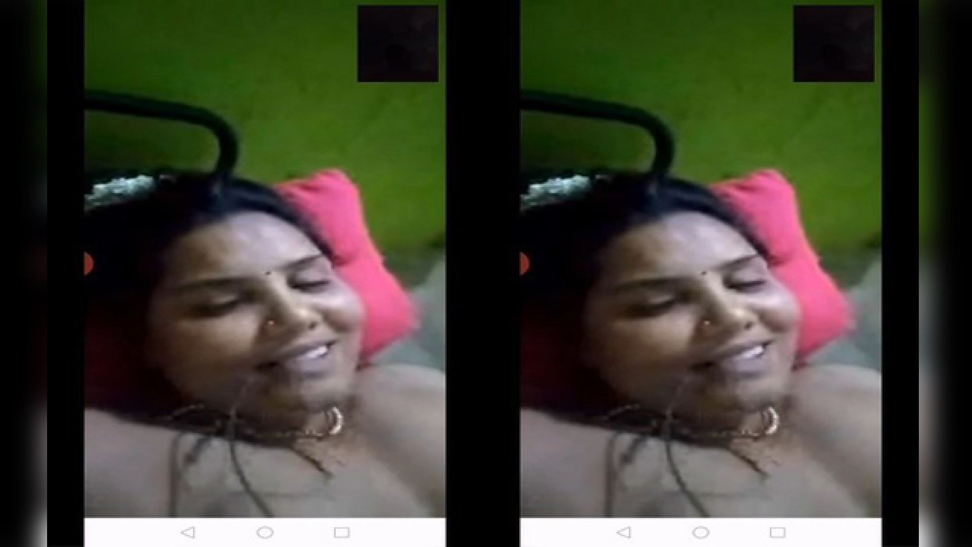 Bhabhi Shows Her Boobs and pussy