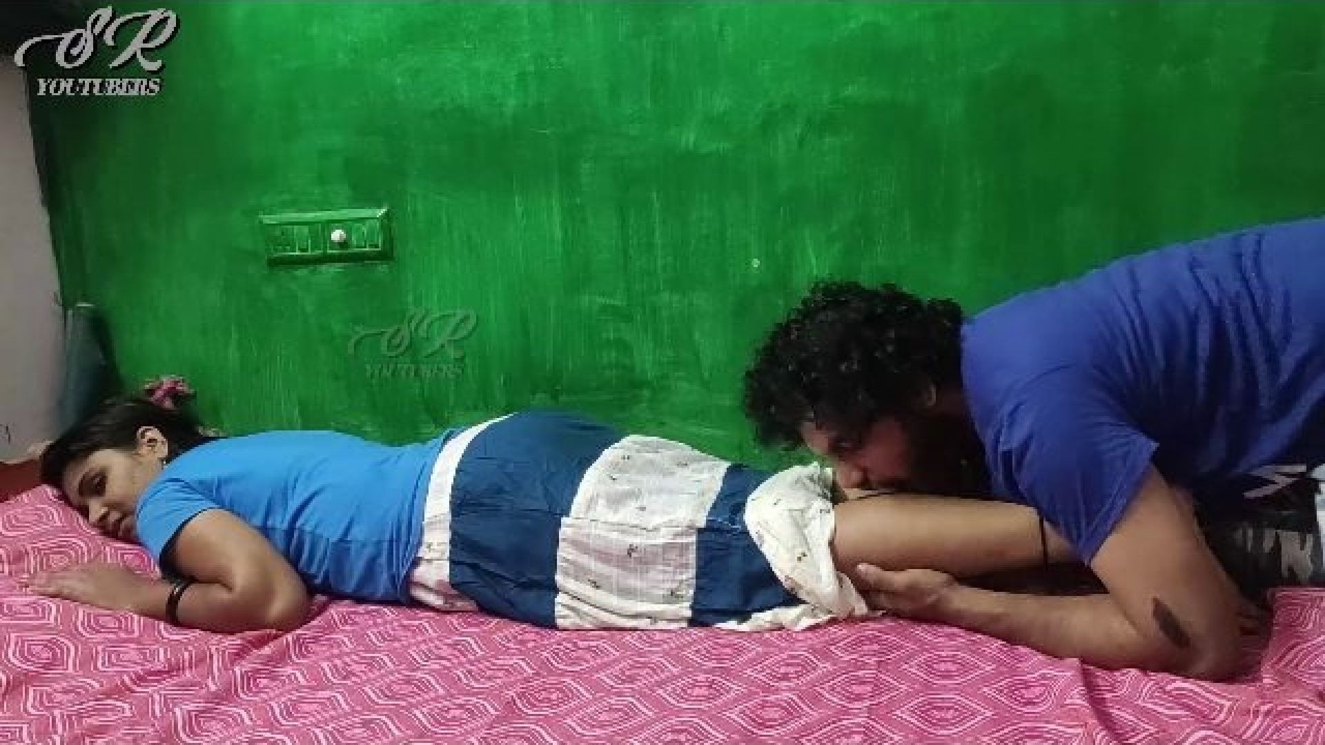 Vaishnavi – Feet Licking And Romance