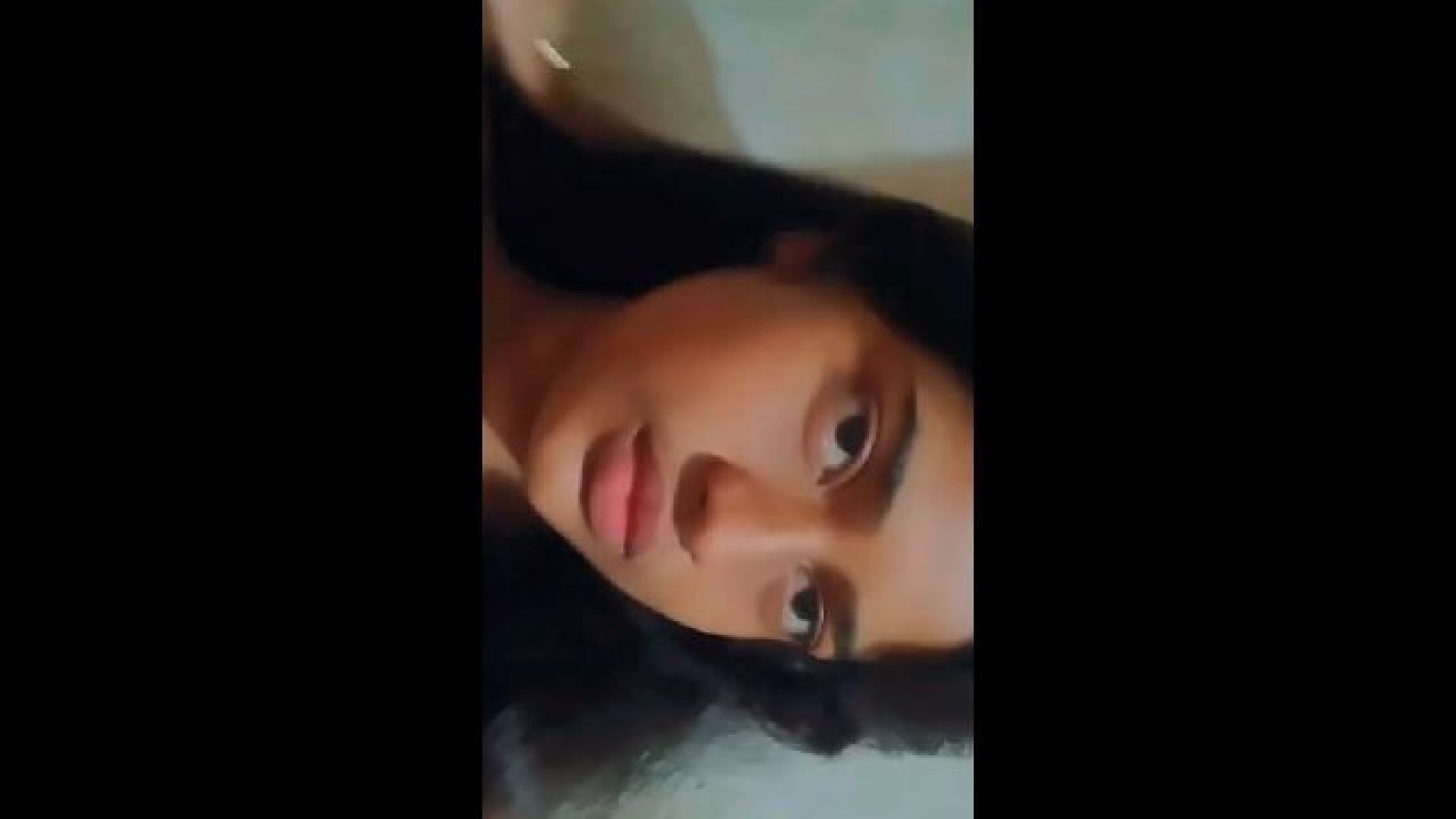 Sexy Paki Girl Showing