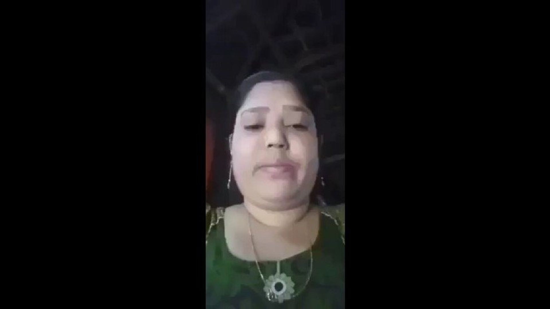 Bhabi Showing