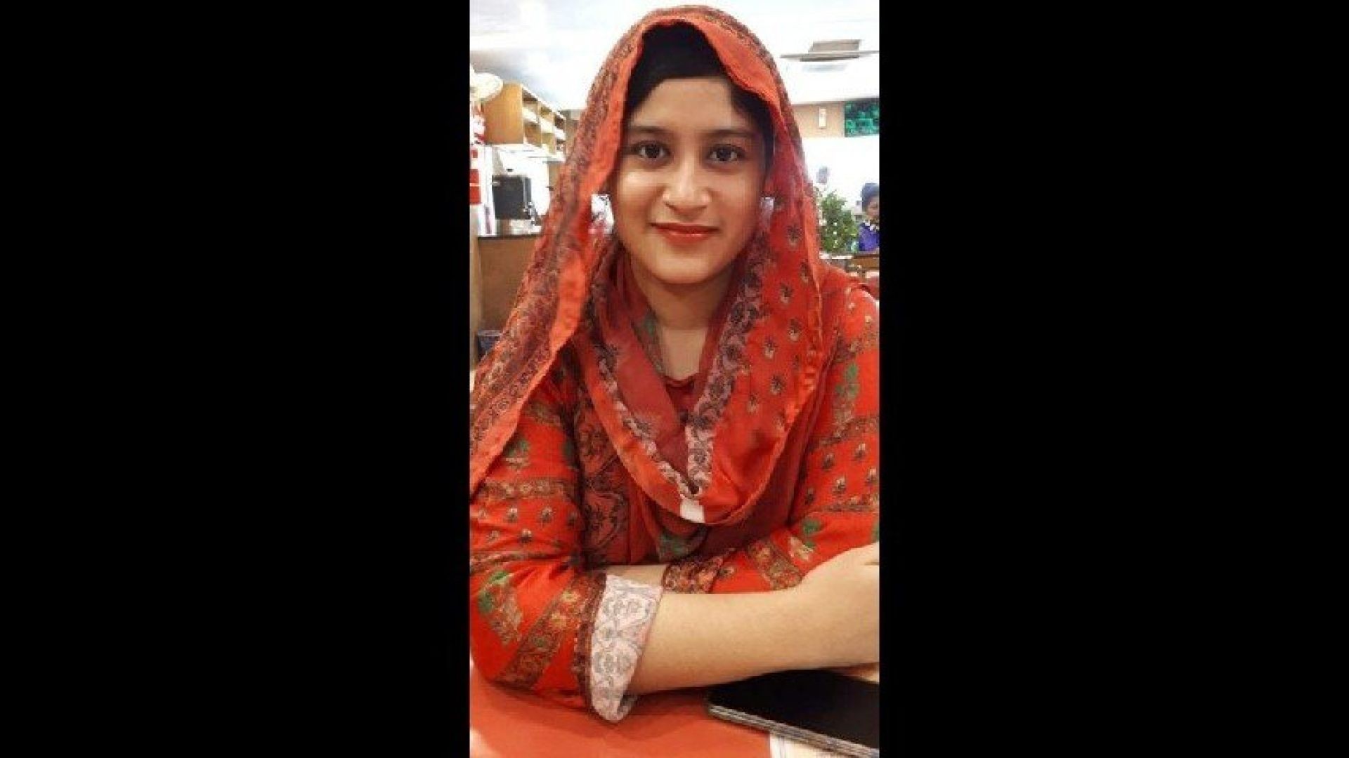 Beautiful Bigass Sexy Hijabi Girl Teasing