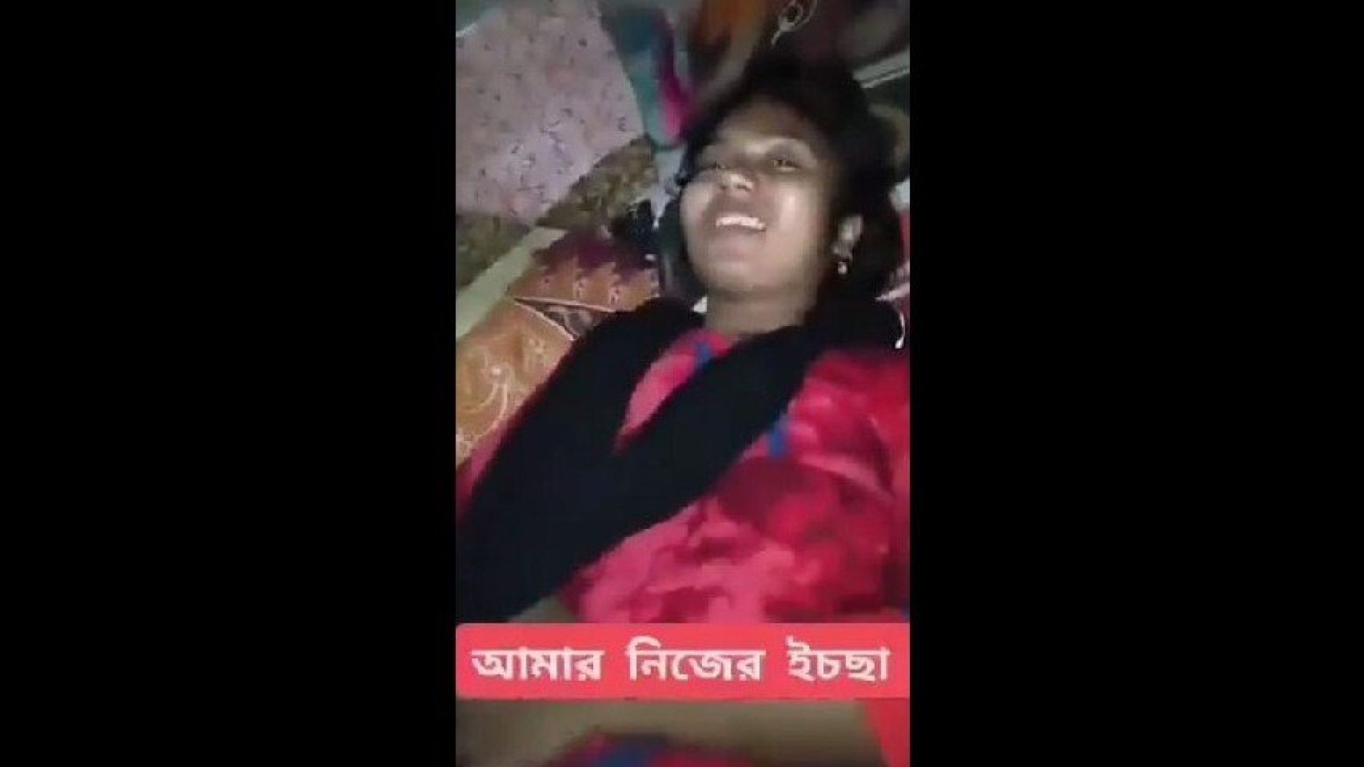 Desi Girl With Lover
