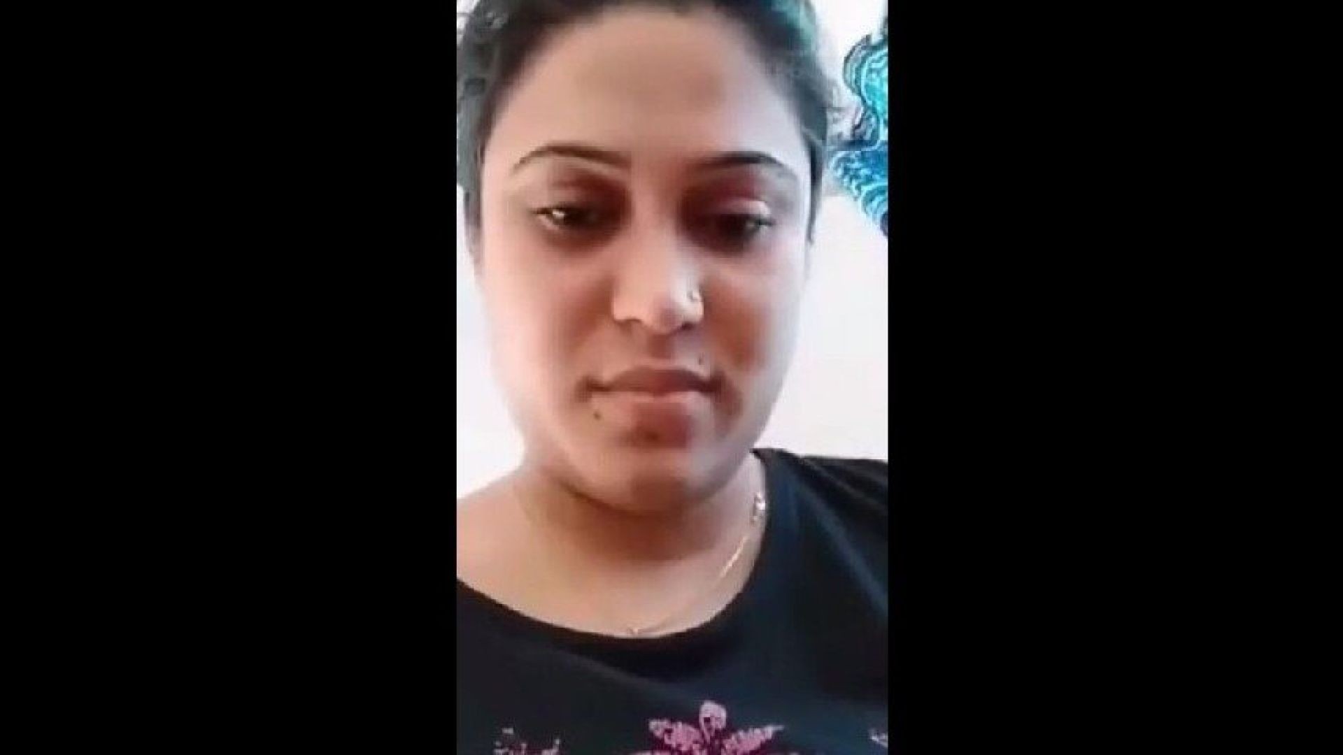 Beautiful Horny Girl Fingering and Showing Asshole